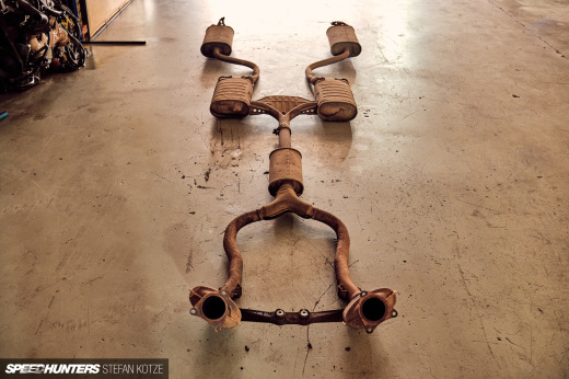 stefan-kotze-speedhunters-lexus-ls400-exhaust&nbsp;(11)