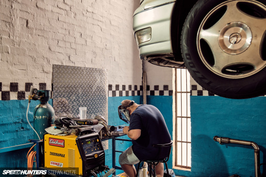 stefan-kotze-speedhunters-lexus-ls400-exhaust&nbsp;(39)