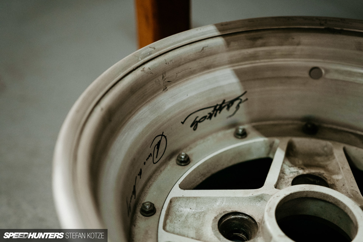 The_Datsun_Shop_stefan_kotze_Speedhunters (86)