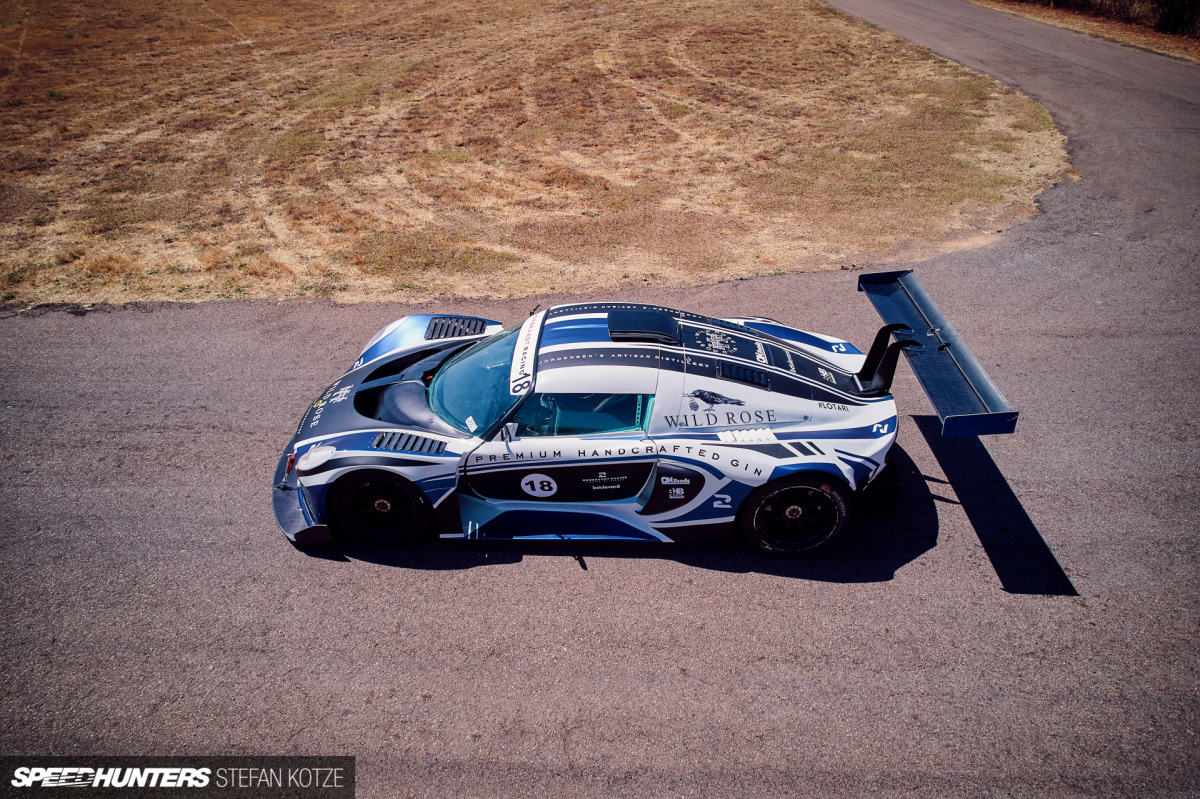 Ferrari 488-Lotus-Stefan-Kotze-Speedhunters (2)