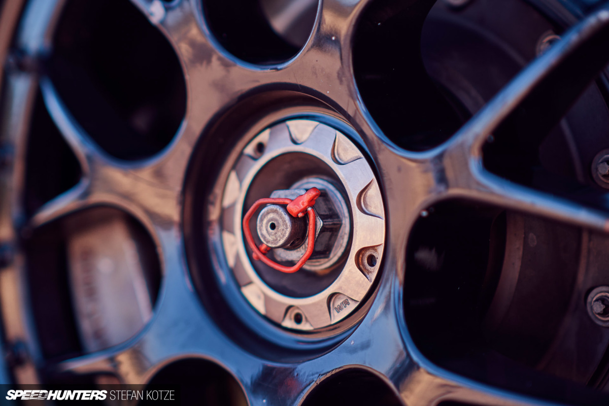 Ferrari 488-Lotus-Stefan-Kotze-Speedhunters (26)