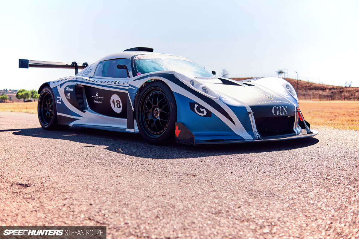 Ferrari 488-Lotus-Stefan-Kotze-Speedhunters (34)