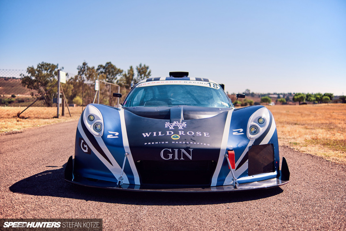 Ferrari 488-Lotus-Stefan-Kotze-Speedhunters (35)