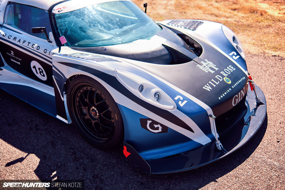 Ferrari 488-Lotus-Stefan-Kotze-Speedhunters (36)