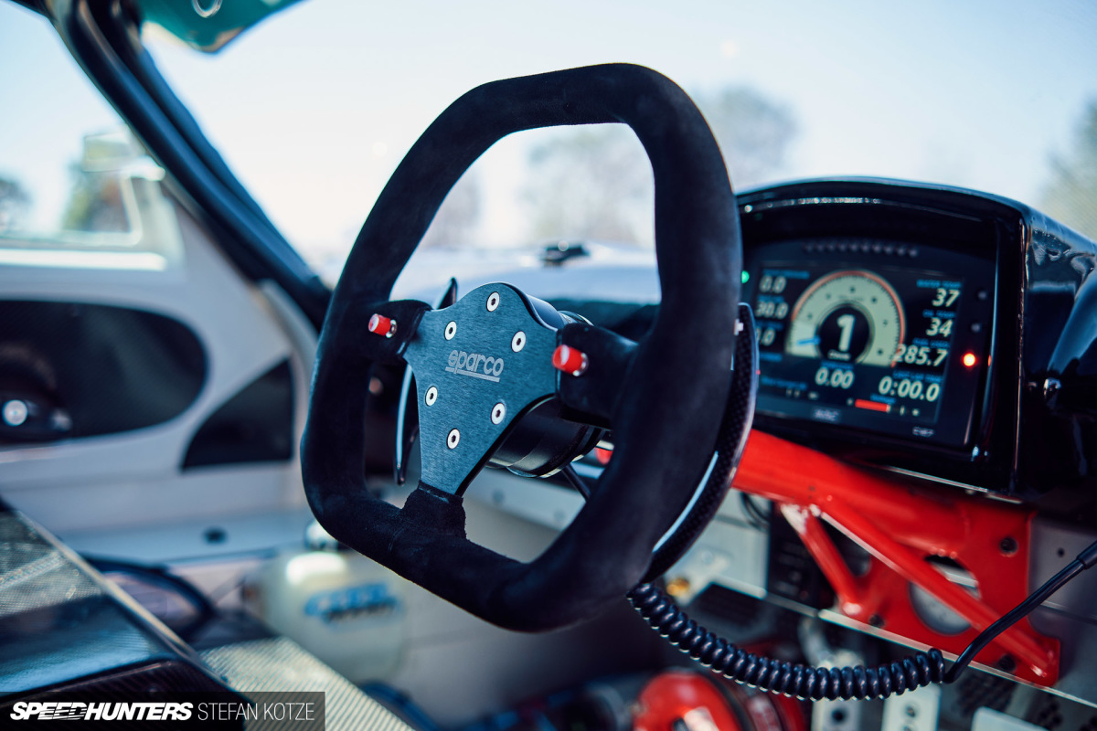 Ferrari 488-Lotus-Stefan-Kotze-Speedhunters (40)