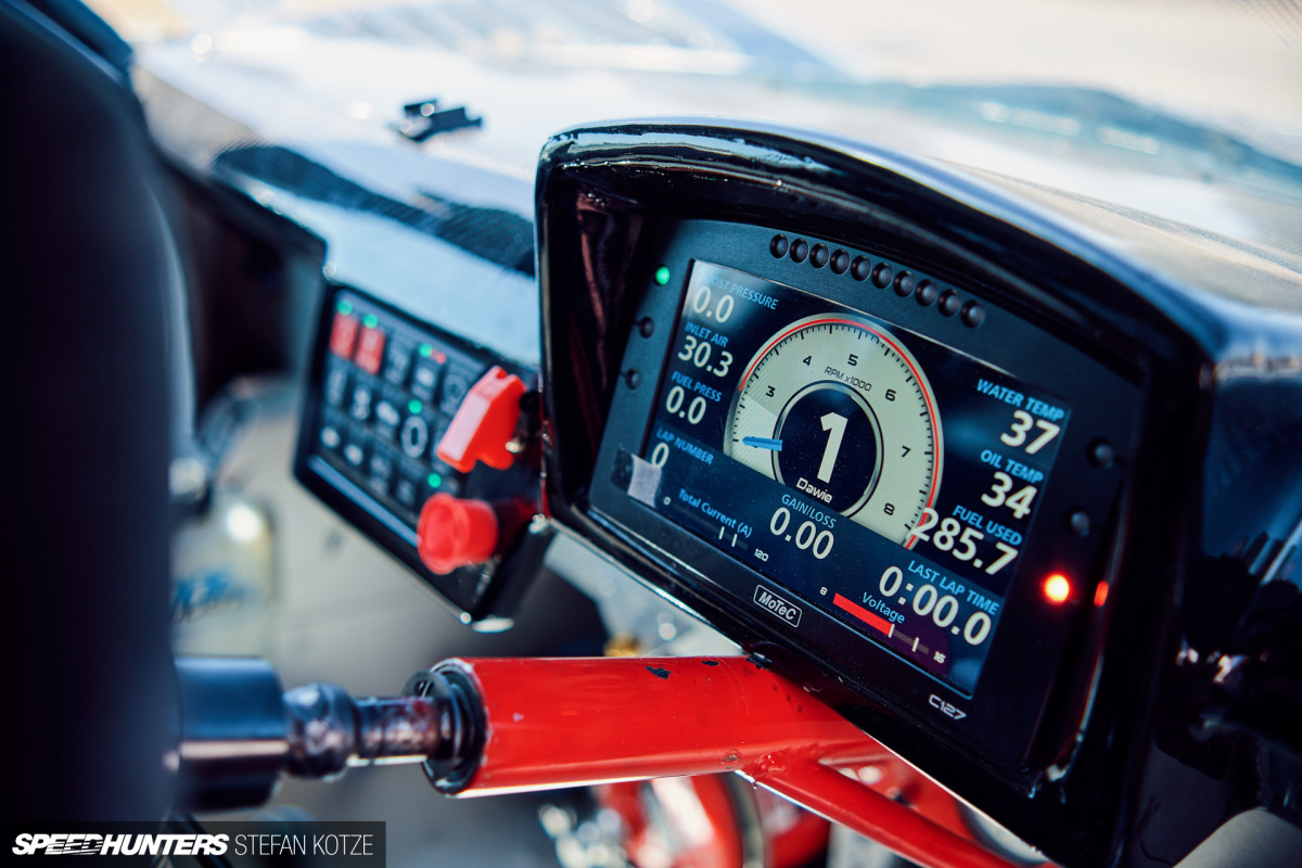 Ferrari 488-Lotus-Stefan-Kotze-Speedhunters (44)