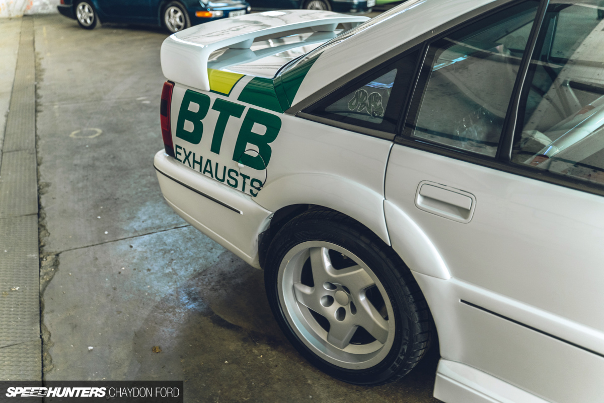 1-20220227-Hagerty-90s-Lotus-Carlton-002