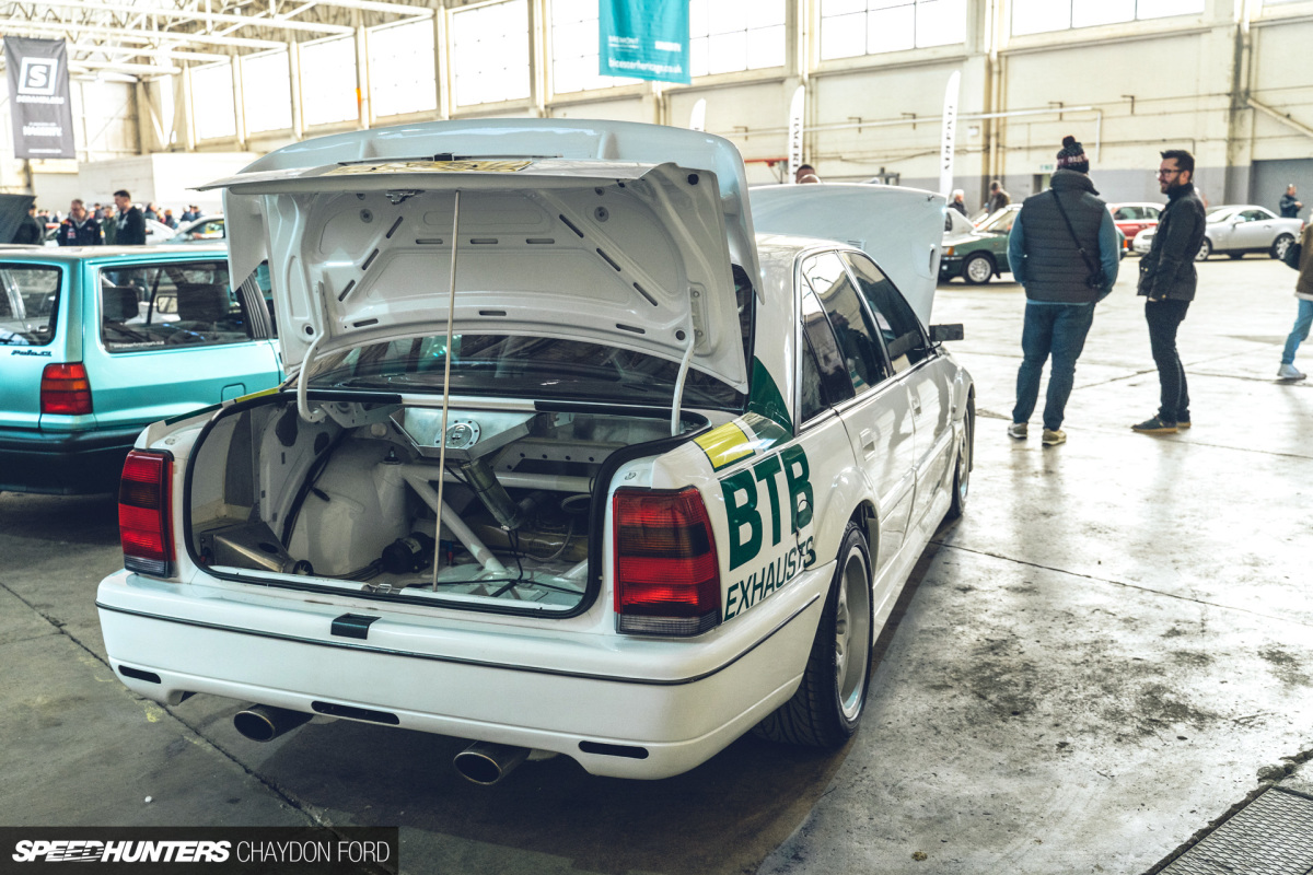 1-20220227-Hagerty-90s-Lotus-Carlton-016