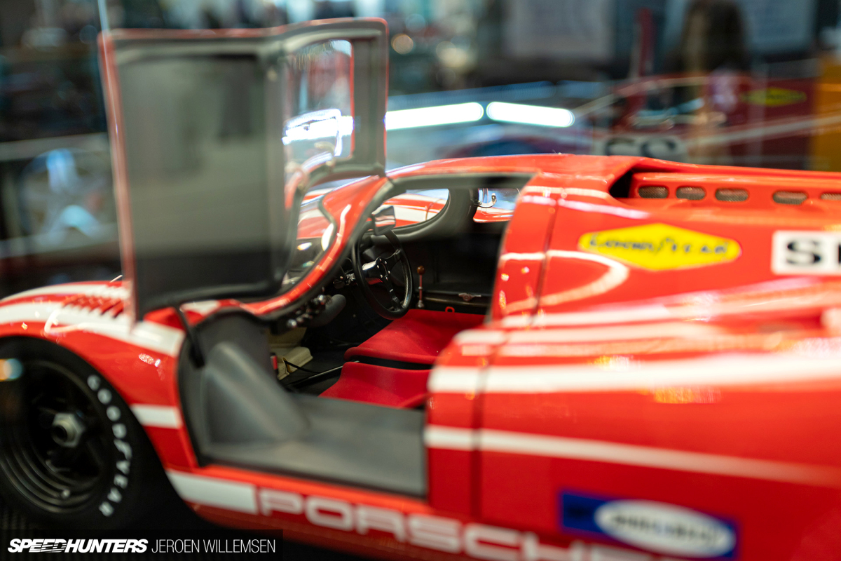 sh-techno-classica-essen-porsche-917-amalgam-4171