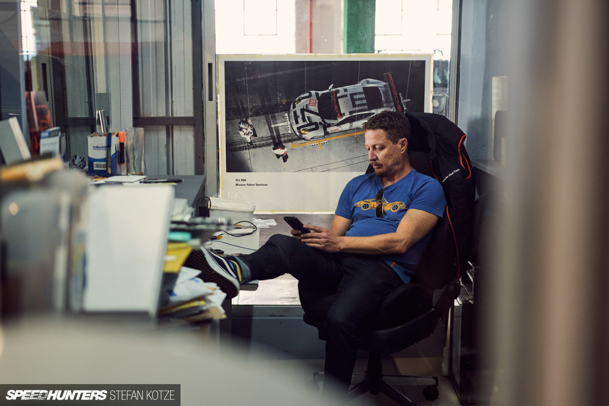 stefan_kotze_speedhunters_dogleg_garage (94)