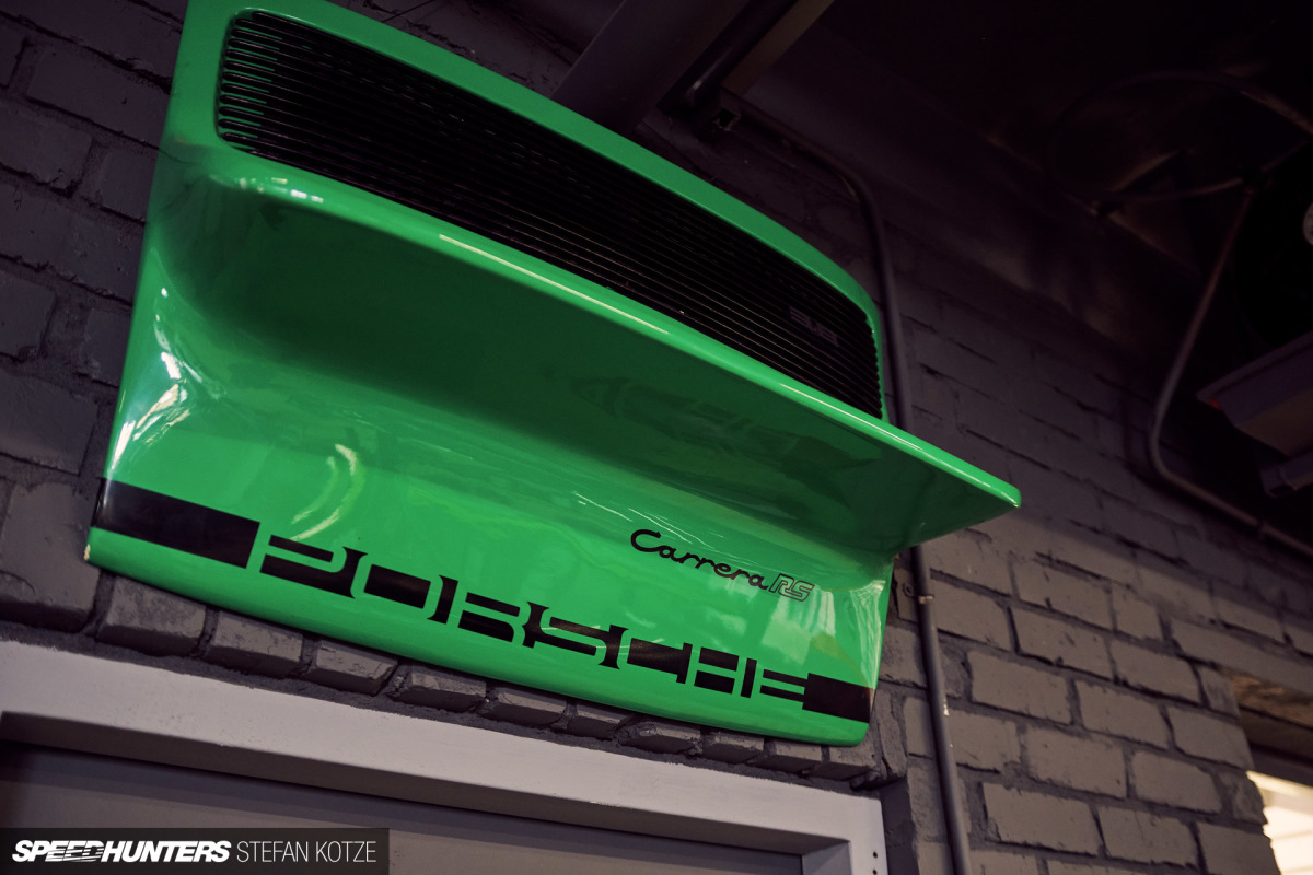 stefan_kotze_speedhunters_dogleg_garage (95)