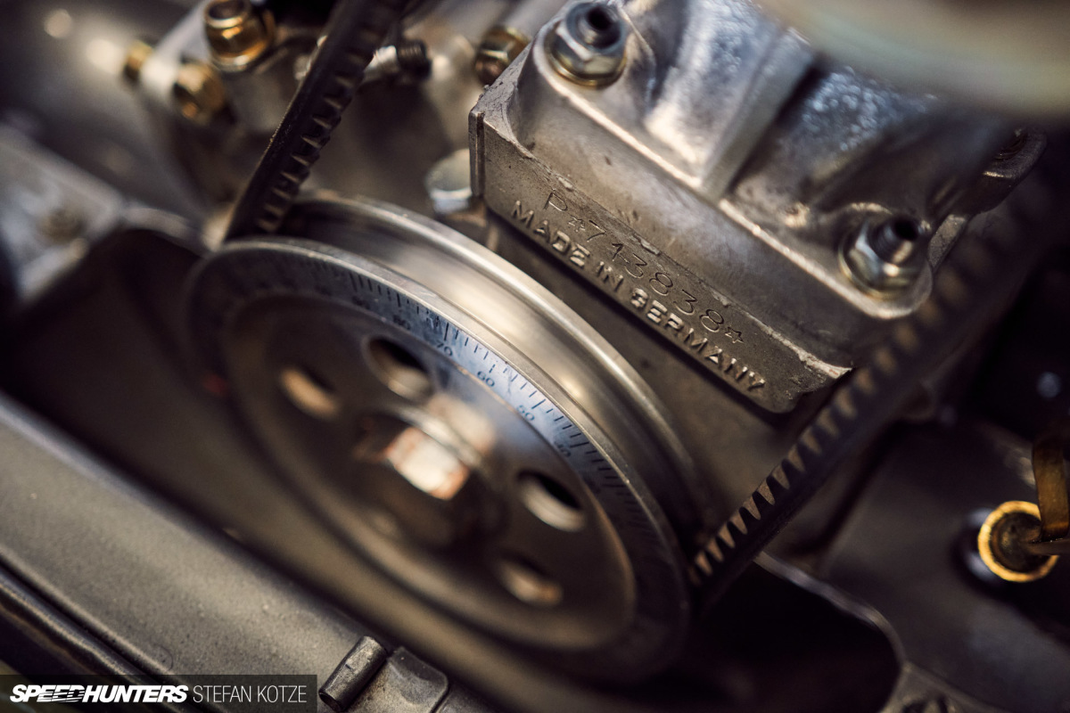 stefan_kotze_speedhunters_dogleg_garage (41)