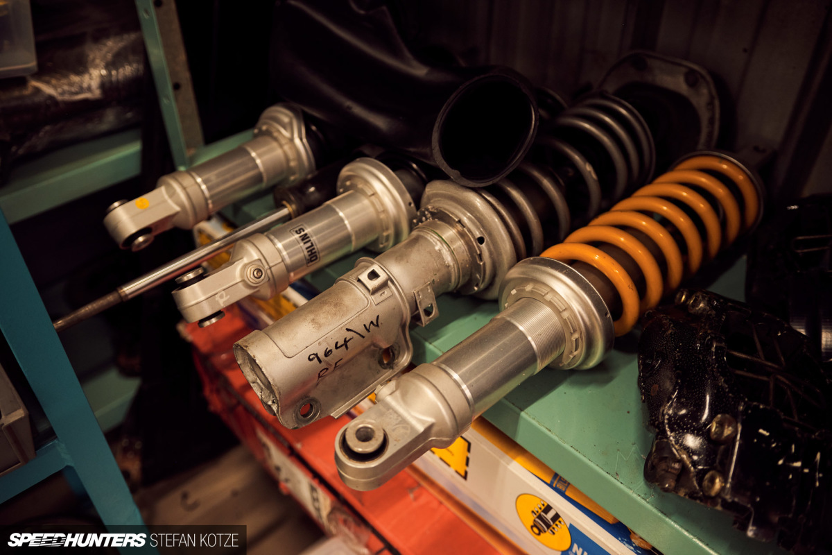 stefan_kotze_speedhunters_dogleg_garage (108)