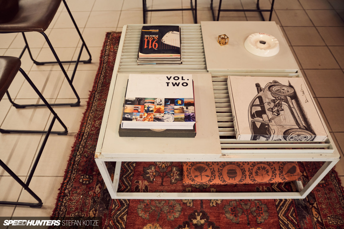 stefan_kotze_speedhunters_dogleg_garage (74)