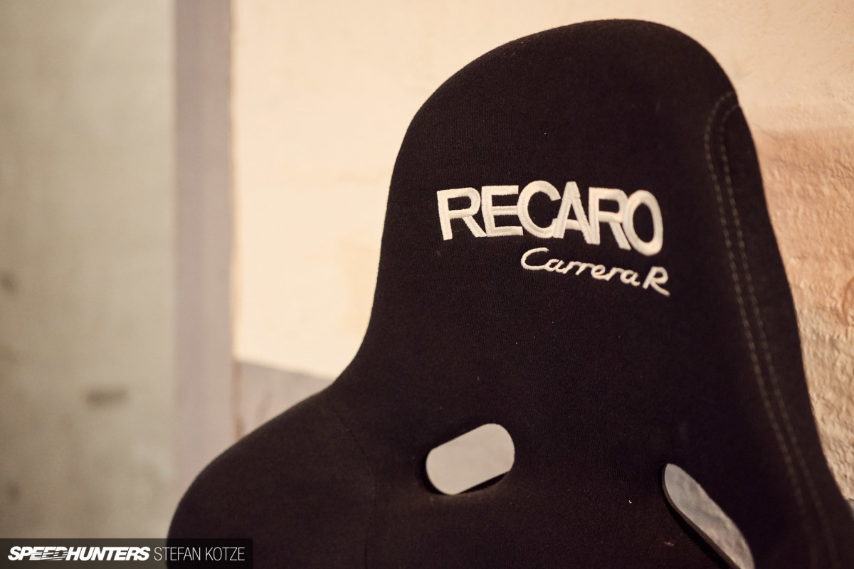 stefan_kotze_speedhunters_dogleg_garage (76)