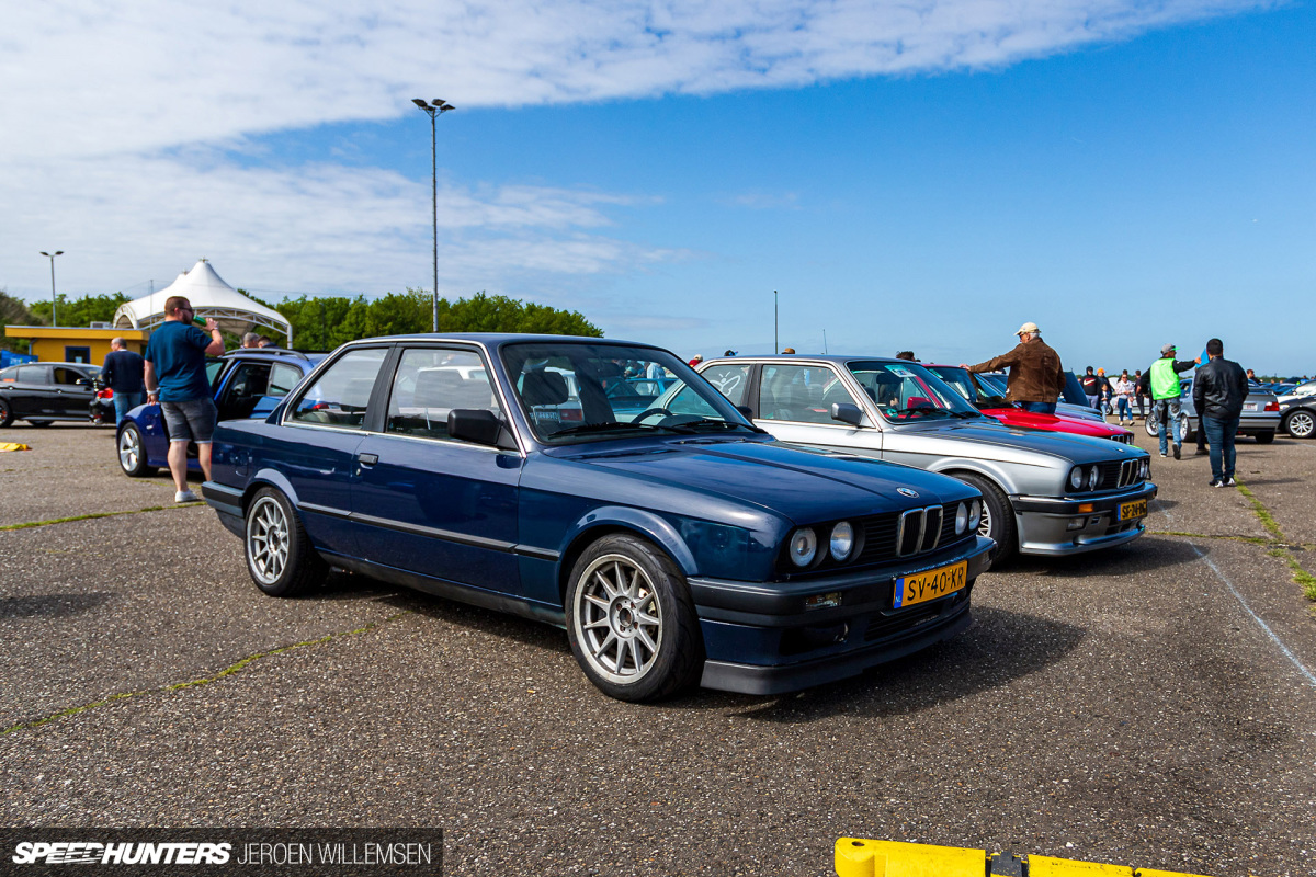 Speedhunters-bmw-e30-blue-bimmerfest-2022-5200