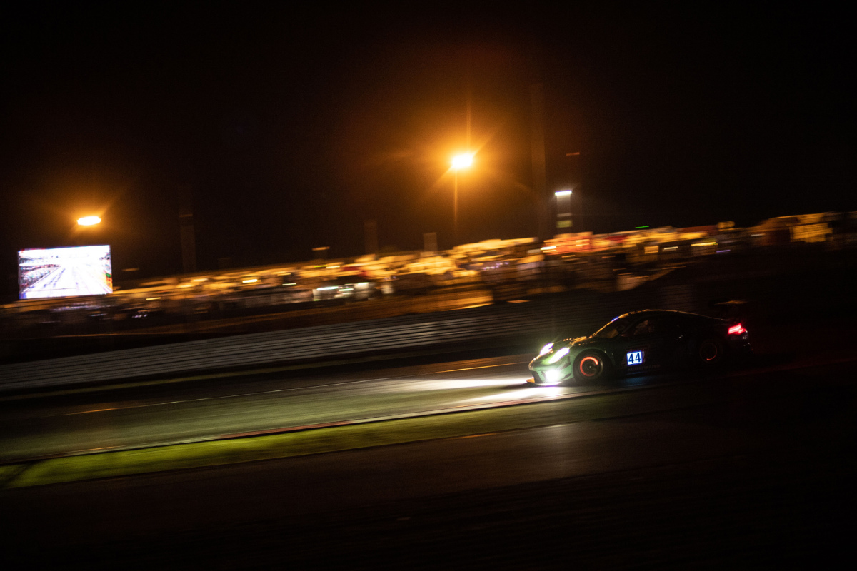 Falken 44 Porsche Night