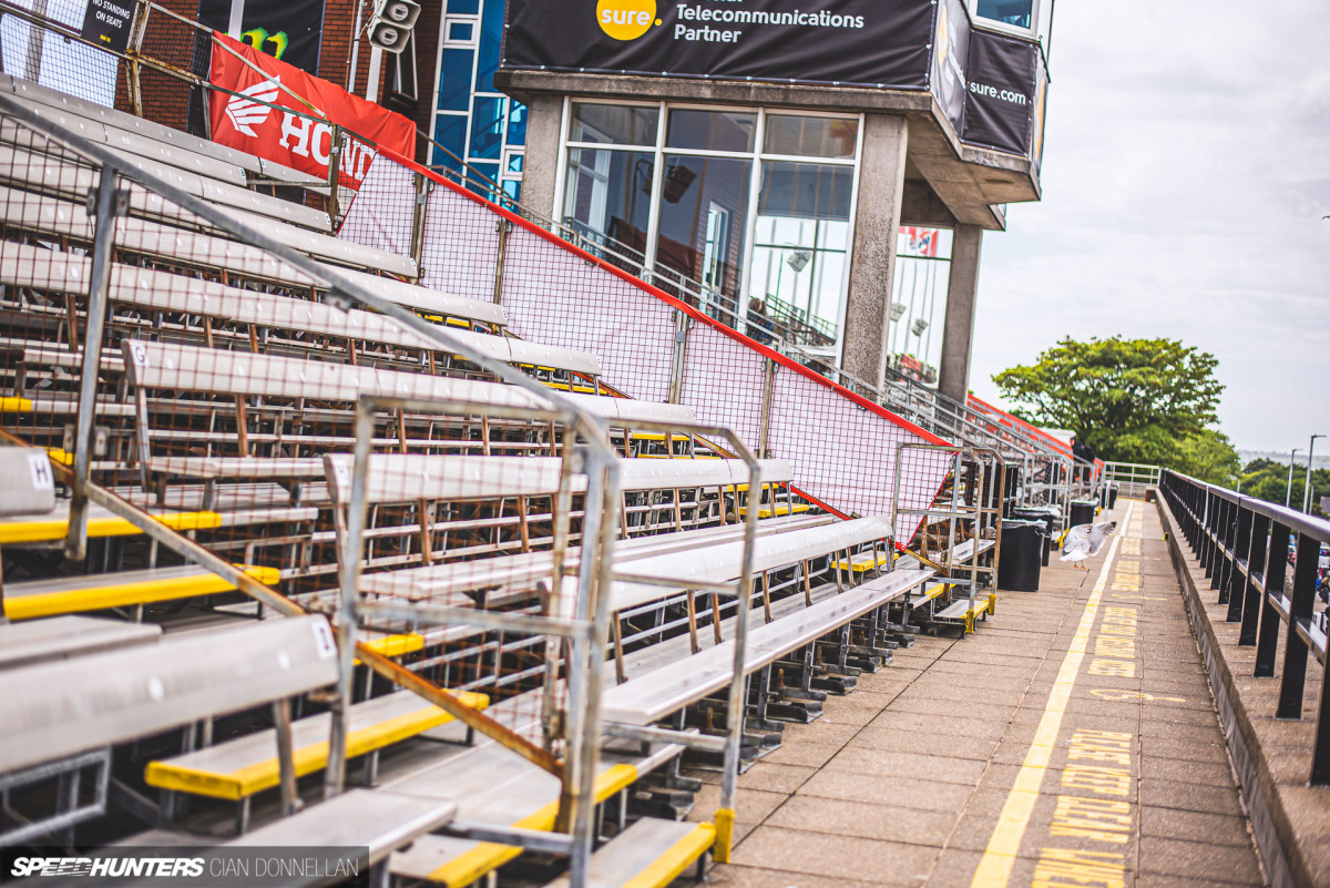 Lapping_The_TT_Course_Pic_By_CianDon (67)