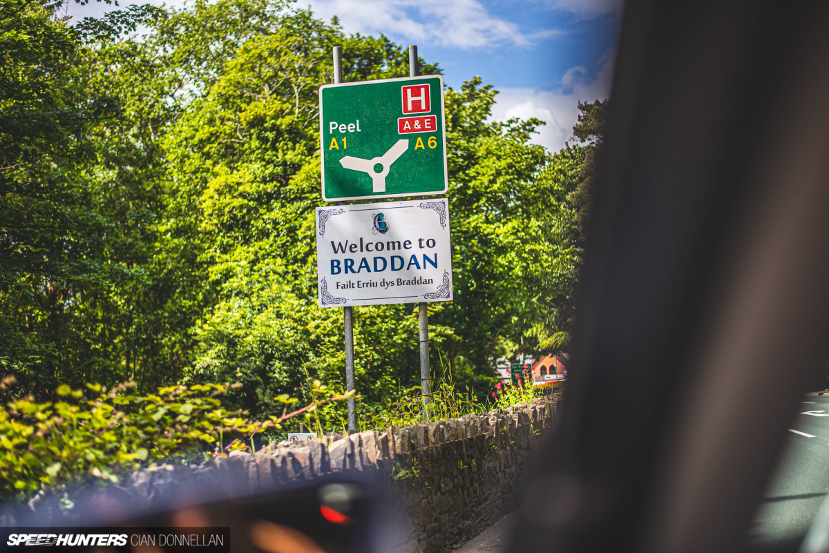 Lapping_The_TT_Course_Pic_By_CianDon (78)