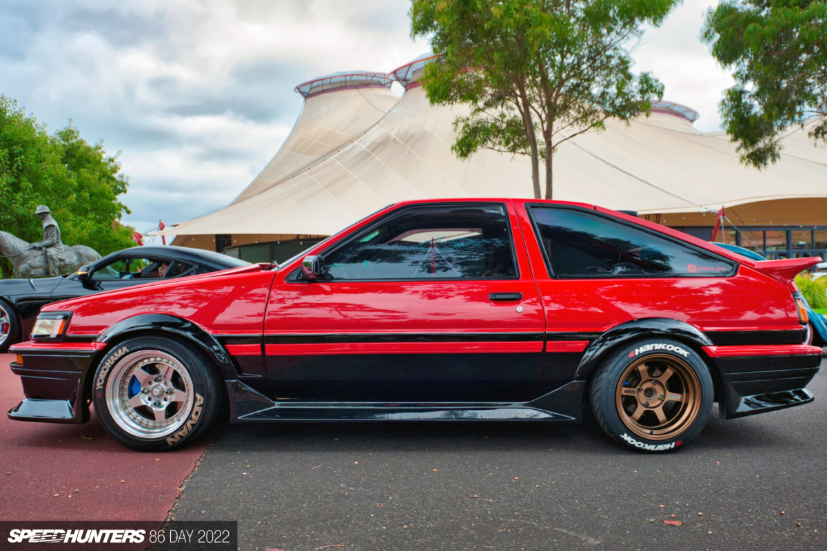 Mo Zeed AE33FBA19BED476692C48D0993AC5EB7