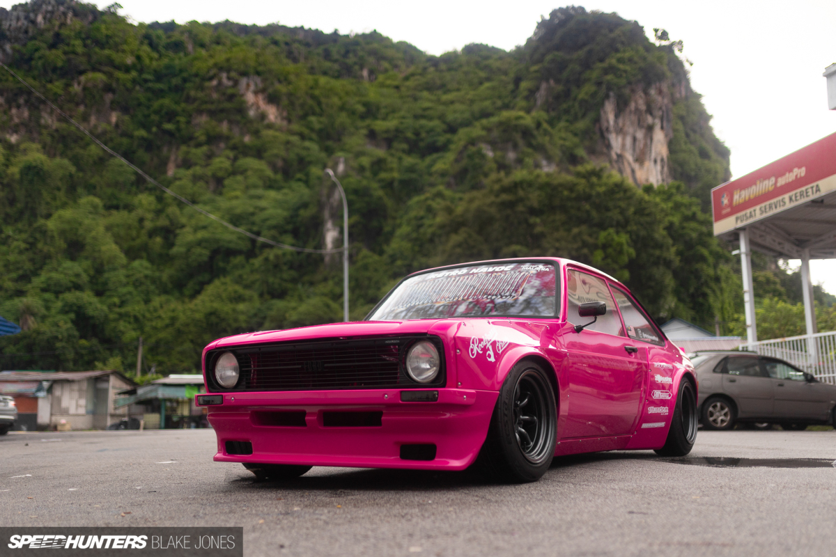 retro havoc-rocketbunny-escort-blakejones-speedhunters-