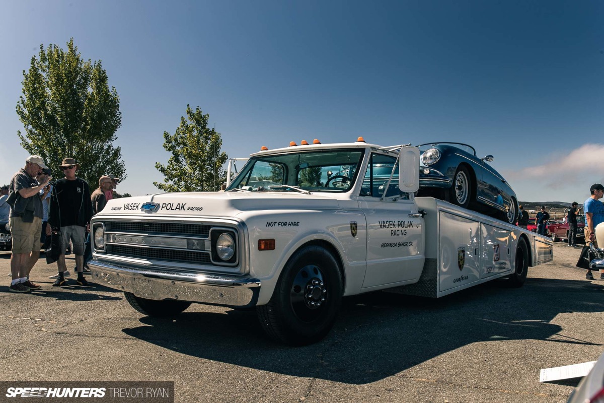 2022-Rolex-Monterey-Motorsports-Reunion-Paddock_Trevor-Ryan-Speedhunters_016