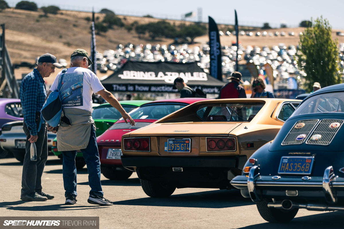 2022-Rolex-Monterey-Motorsports-Reunion-Paddock_Trevor-Ryan-Speedhunters_018
