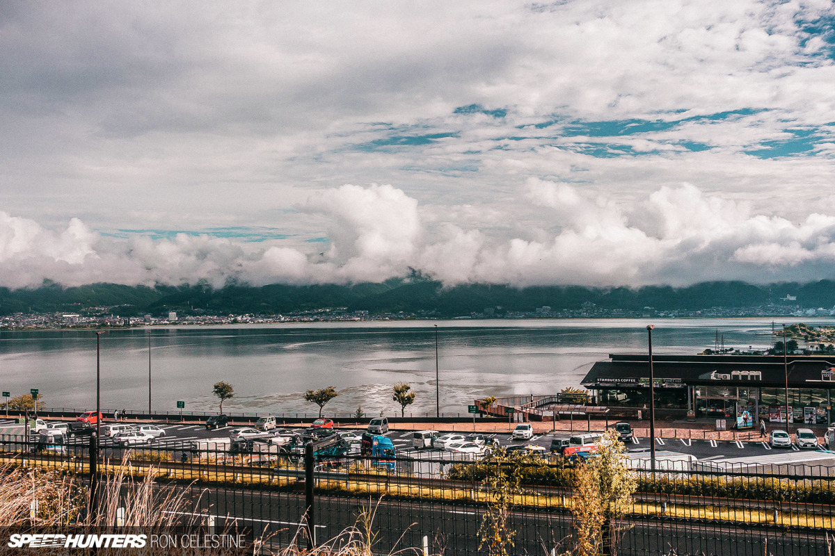 Speedhunters_Ron_Celestine_R31House_Nature_1