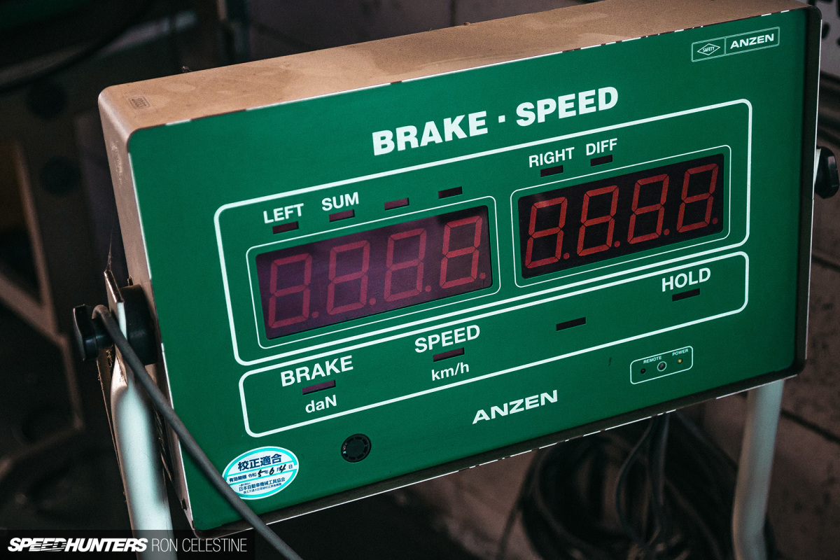 Speedhunters_Ron_Celestine_R31House_GarageTour_Shaken