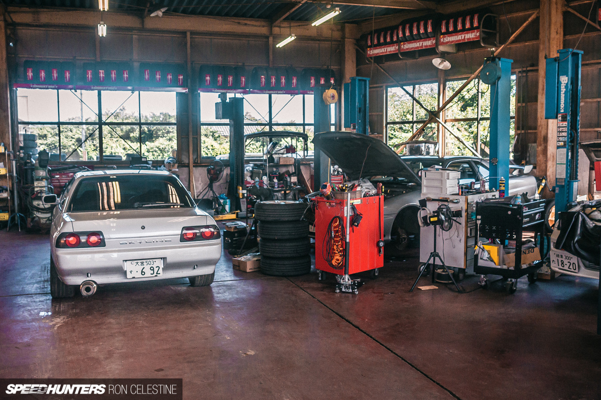 Speedhunters_Ron_Celestine_R31House_GarageTour_Skylines