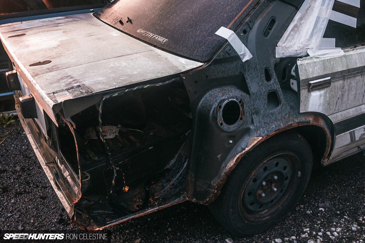 Speedhunters_Ron_Celestine_R31House_PartsYard_1