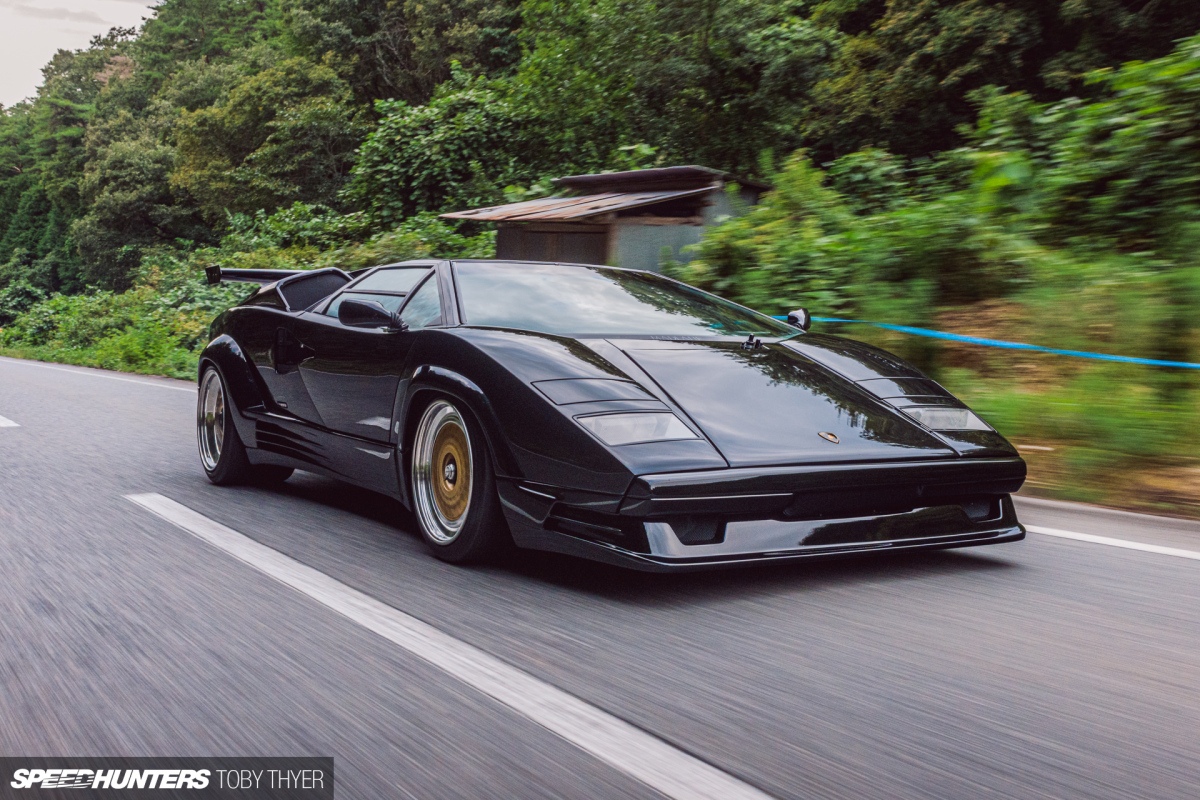 Toby_Thyer_Photographer_Countach_25thAnniversary-7