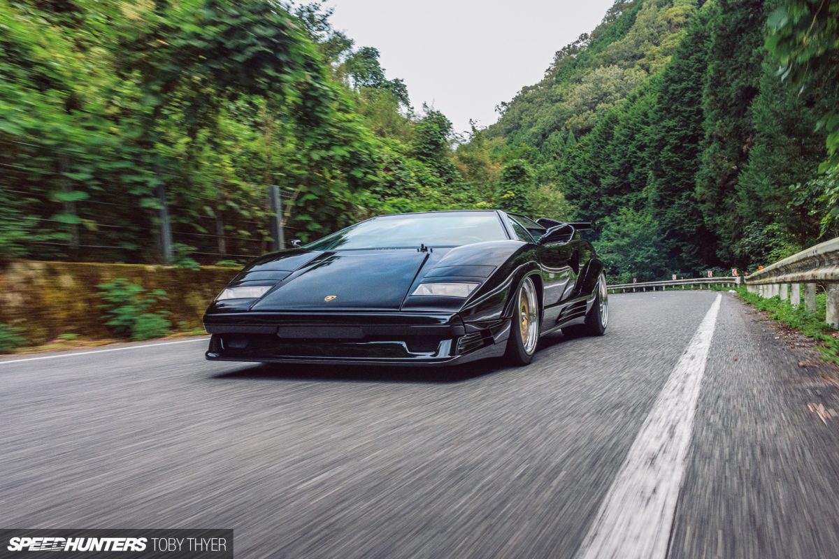 Toby_Thyer_Photographer_Countach_25thAnniversary-31