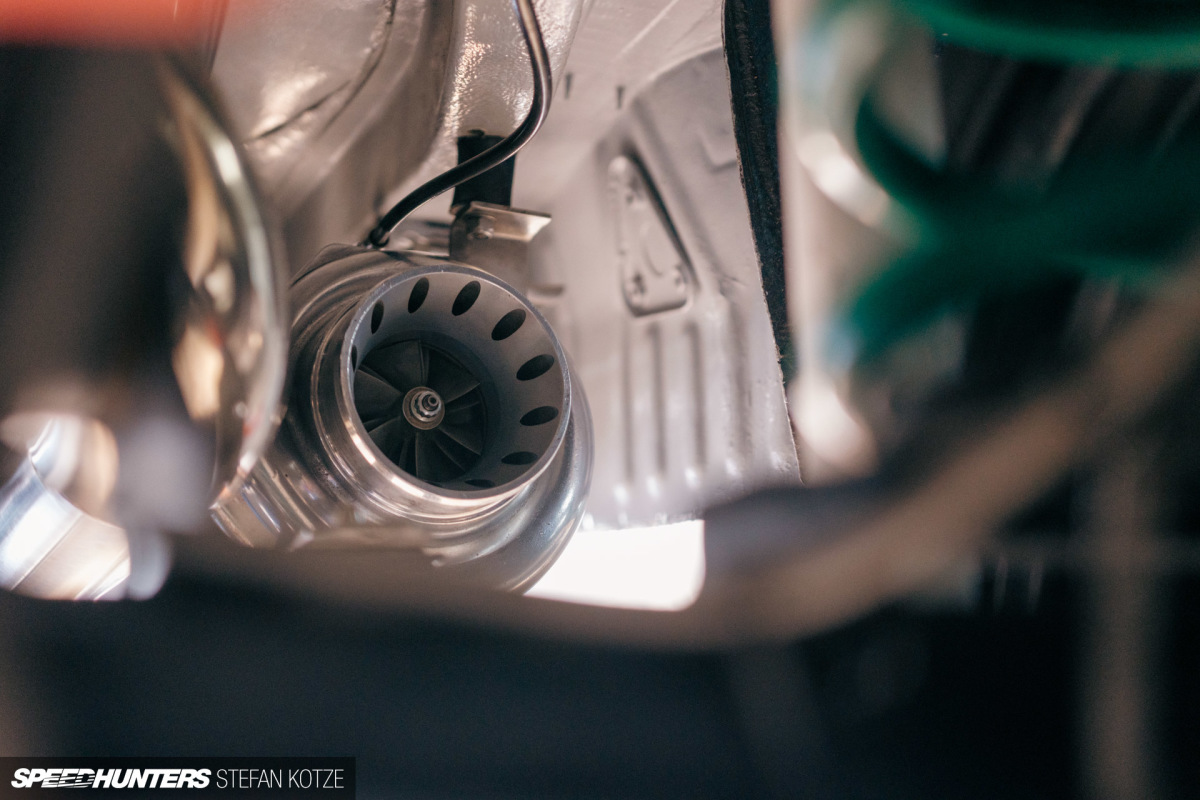 Toyota_Corolla_1UZTURBO_Stefan_Kotze_Speedhunters (21)