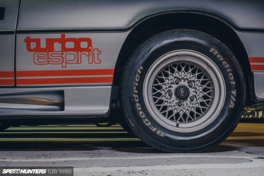 Toby_Thyer_Photographer_Lotus_Esprit-10