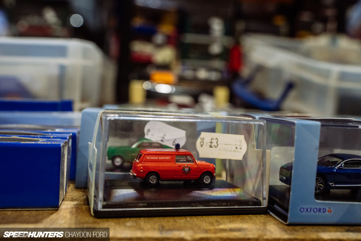 20221111 NEC Classic Models 032