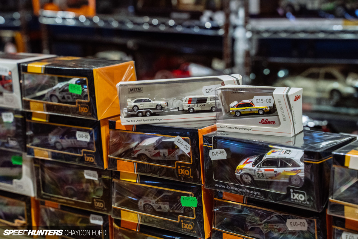 20221111 NEC Classic Models 007