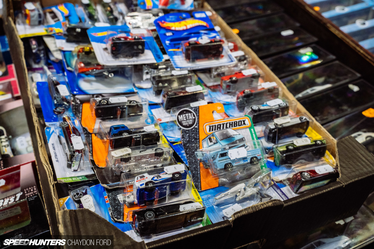 20221111 NEC Classic Models 021