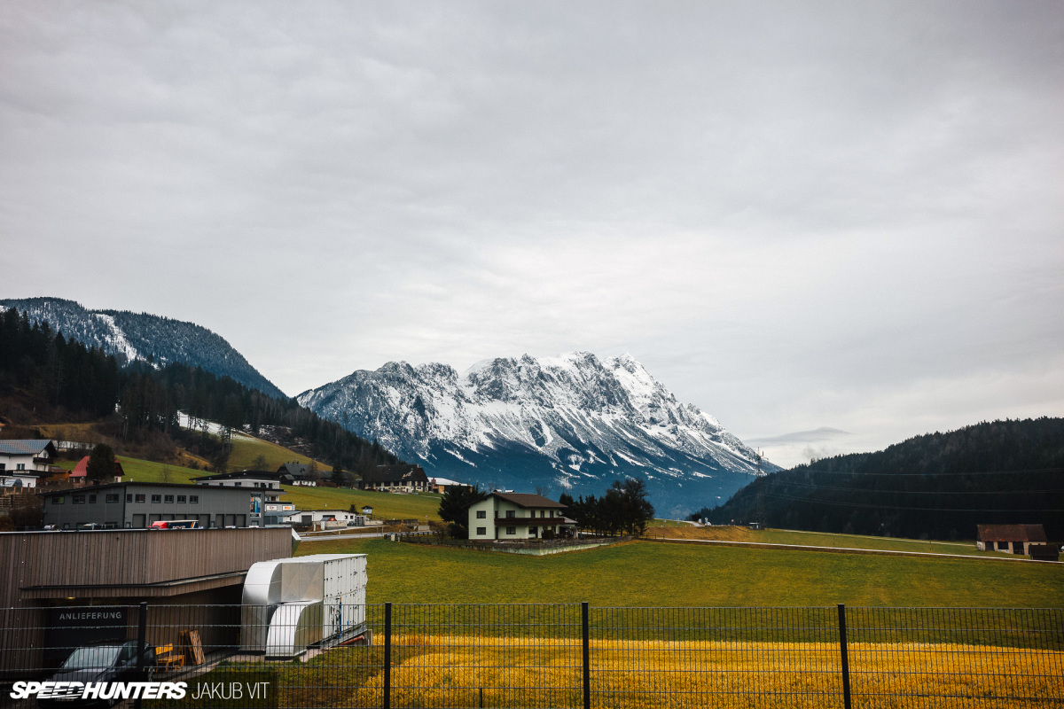 SpeedhuntersL1002066