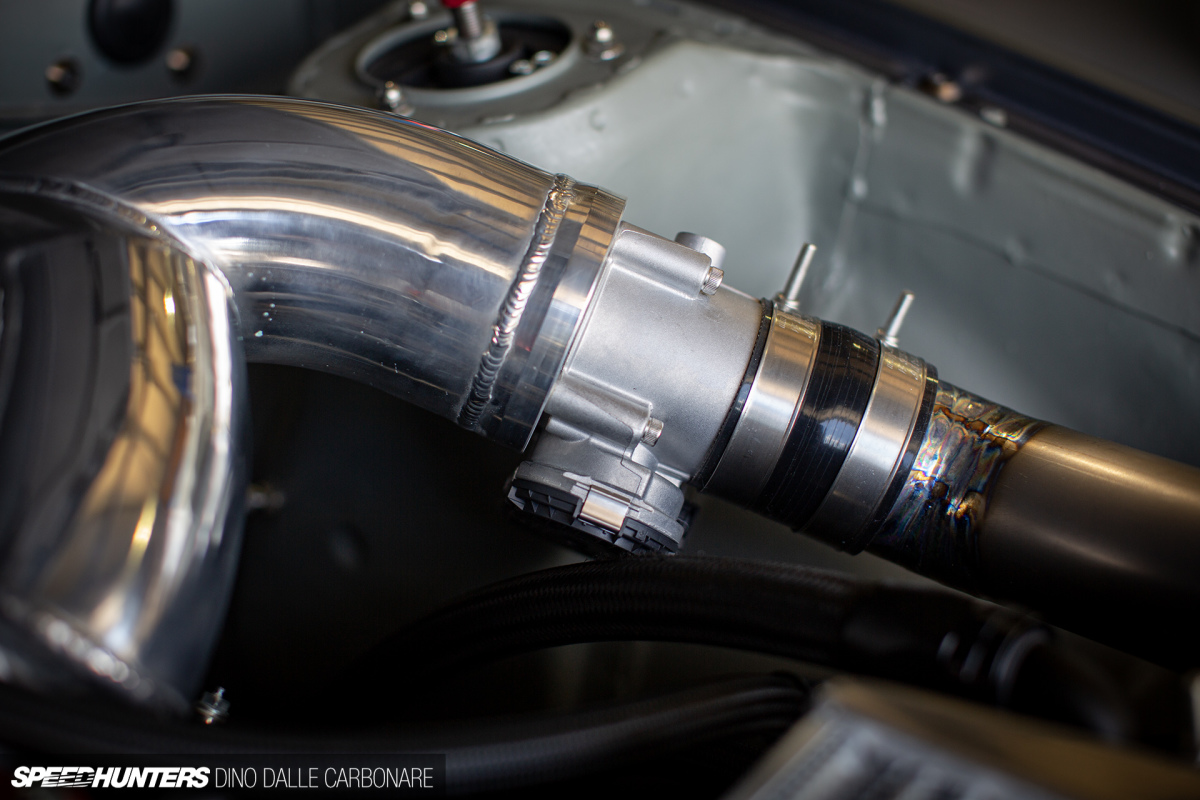 daddy_motorworks_ae86_gr_dino_dalle_carbonare_04