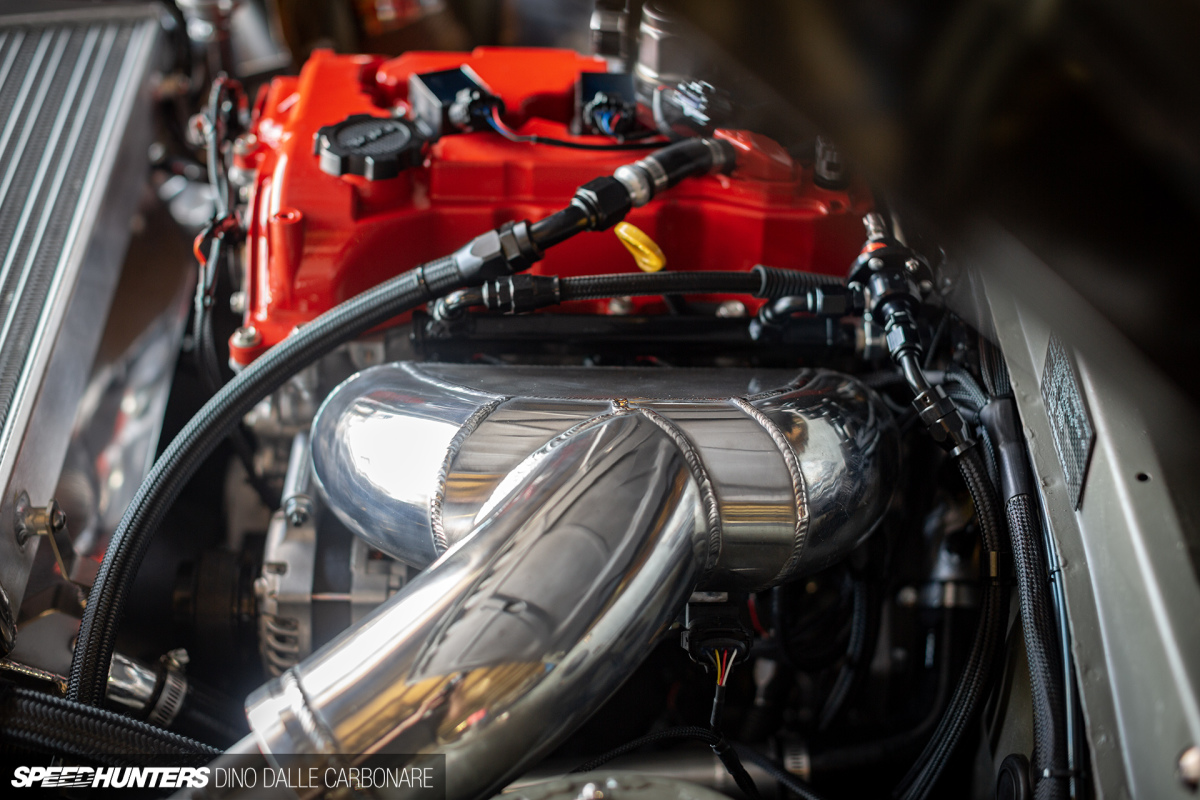 daddy_motorworks_ae86_gr_dino_dalle_carbonare_10