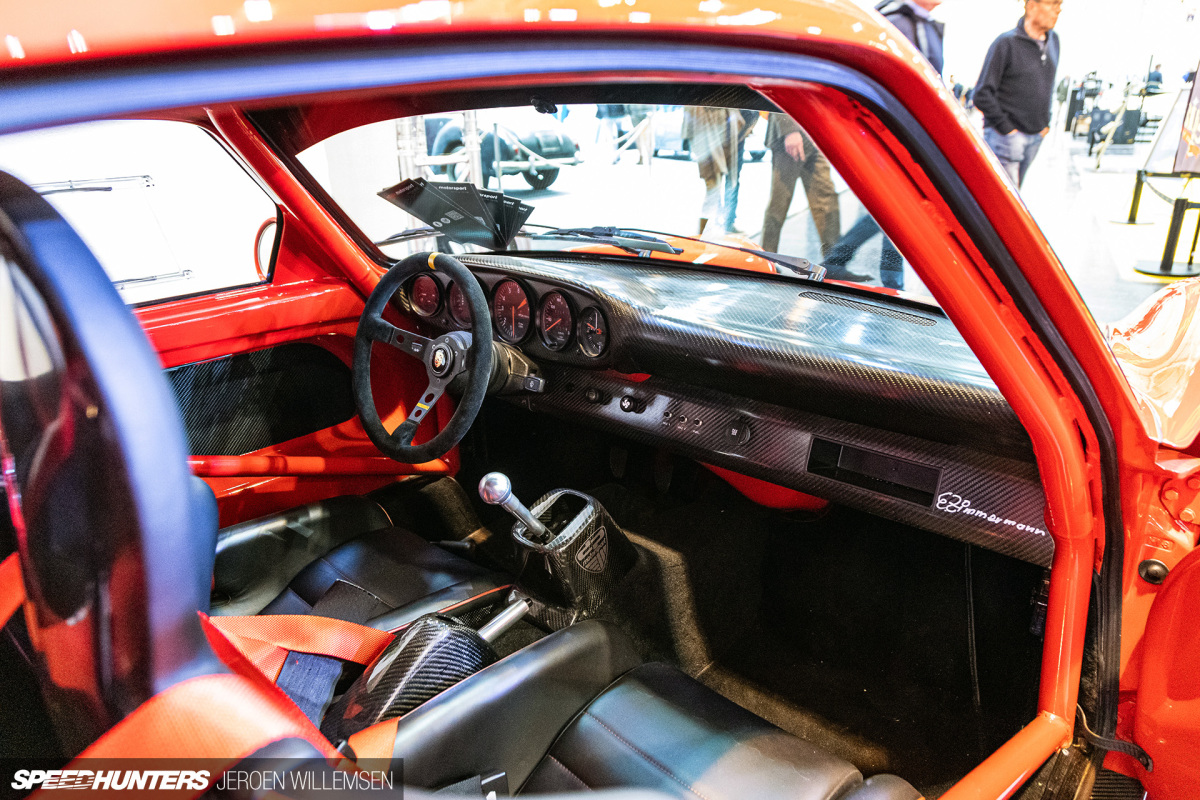 SH-techno-classica-DP-911-red-2023-8449