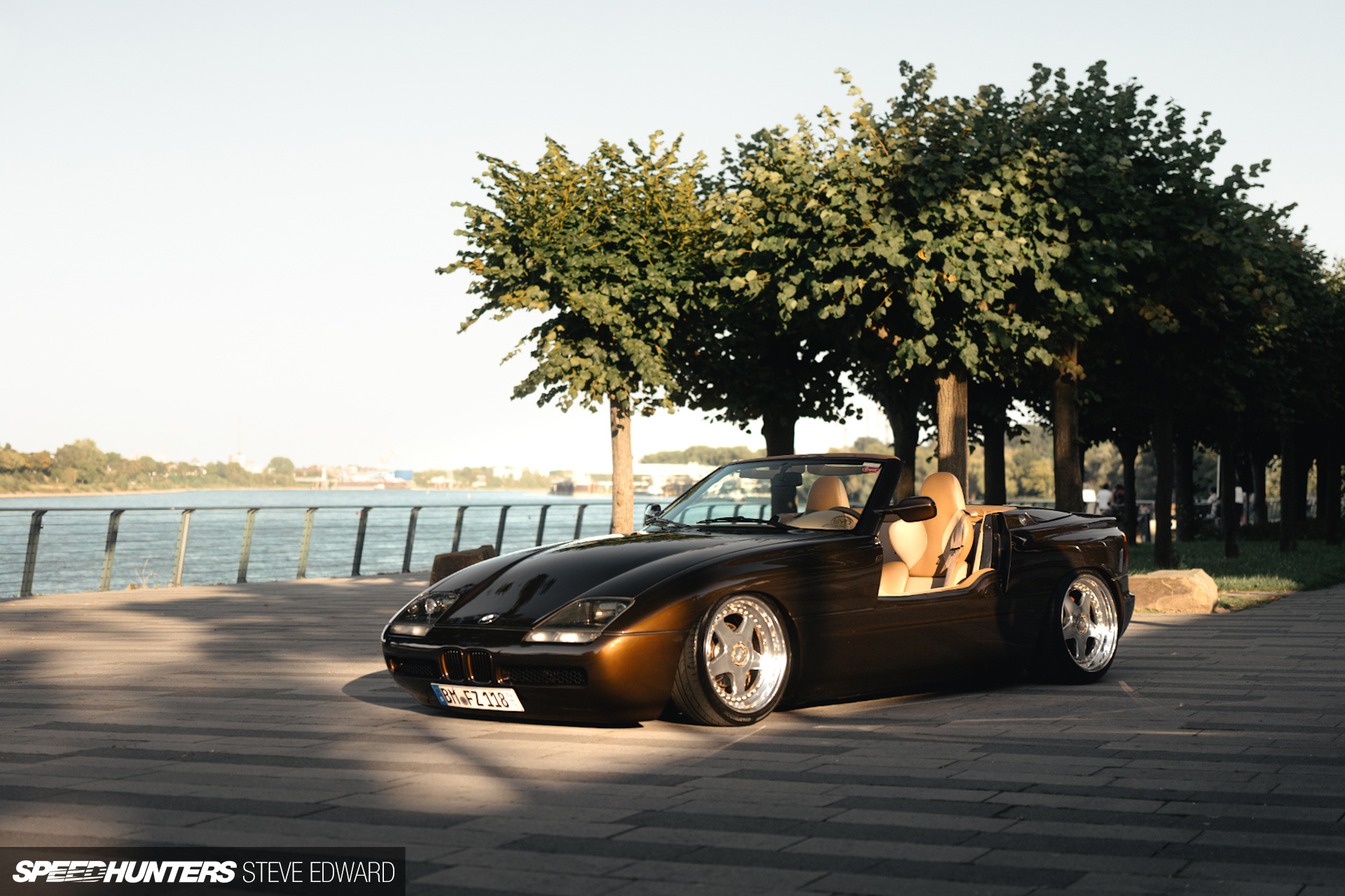 Slamming A BMW Z1 With Style - Speedhunters