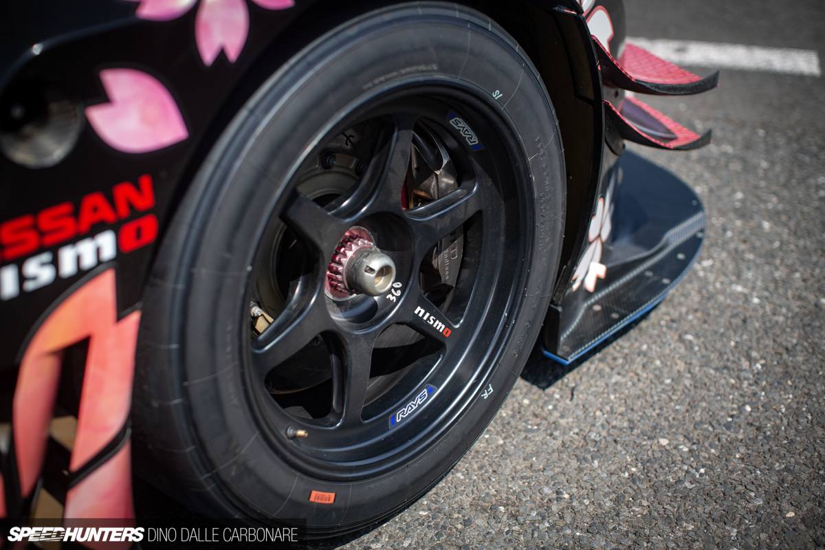 itasha_tengoku_24_dino_dalle_carbonare_06