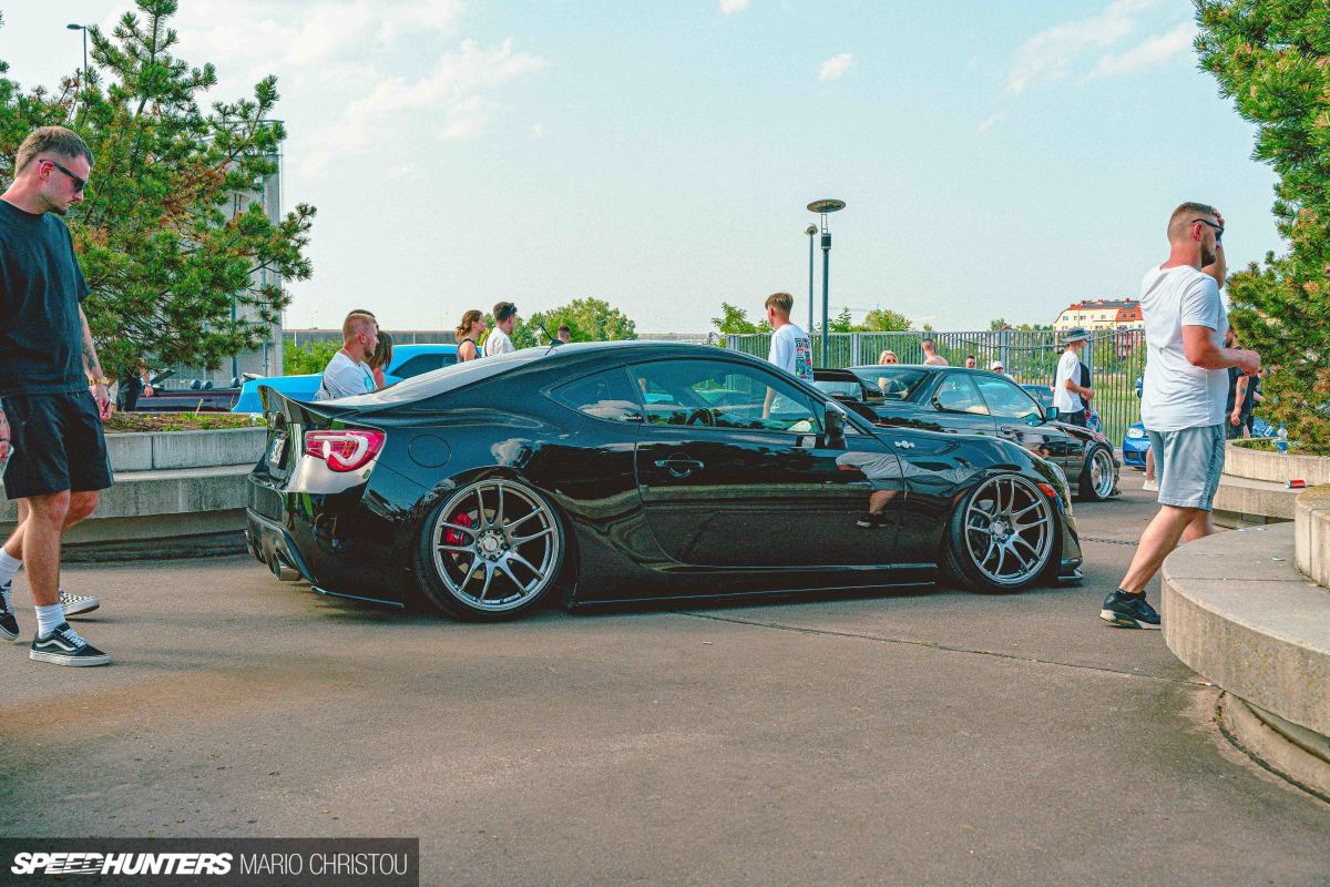 Ultrace 24 MC SH Edits-24