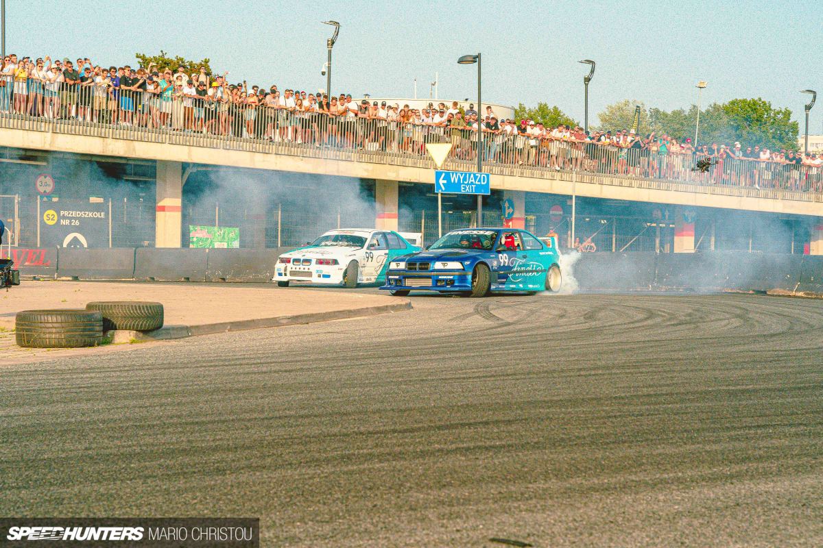 Ultrace 24 MC SH Edits-76