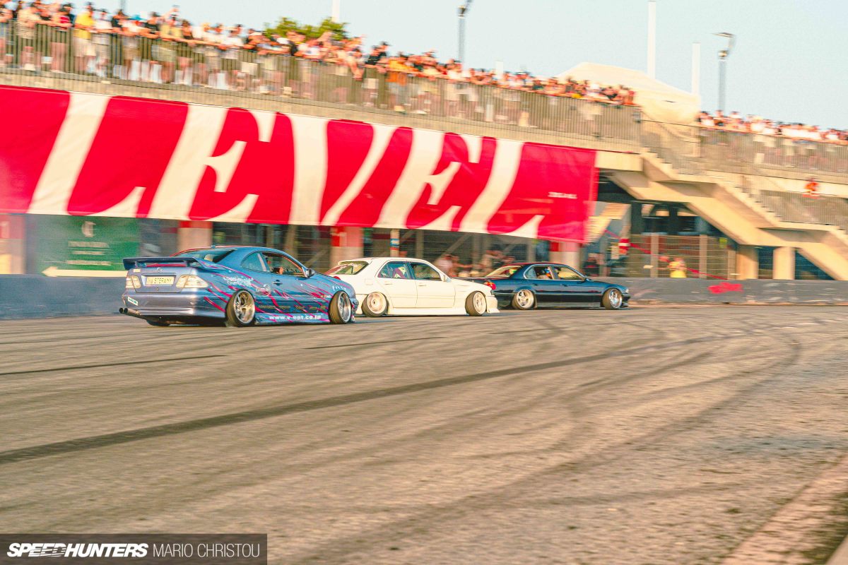 Ultrace 24 MC SH Edits-125