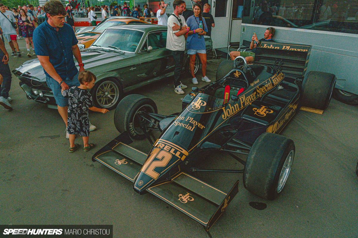 Ultrace 24 MC SH Edits-247