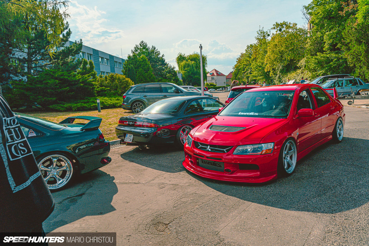 Ultrace 24 MC Extra Edits-3-4