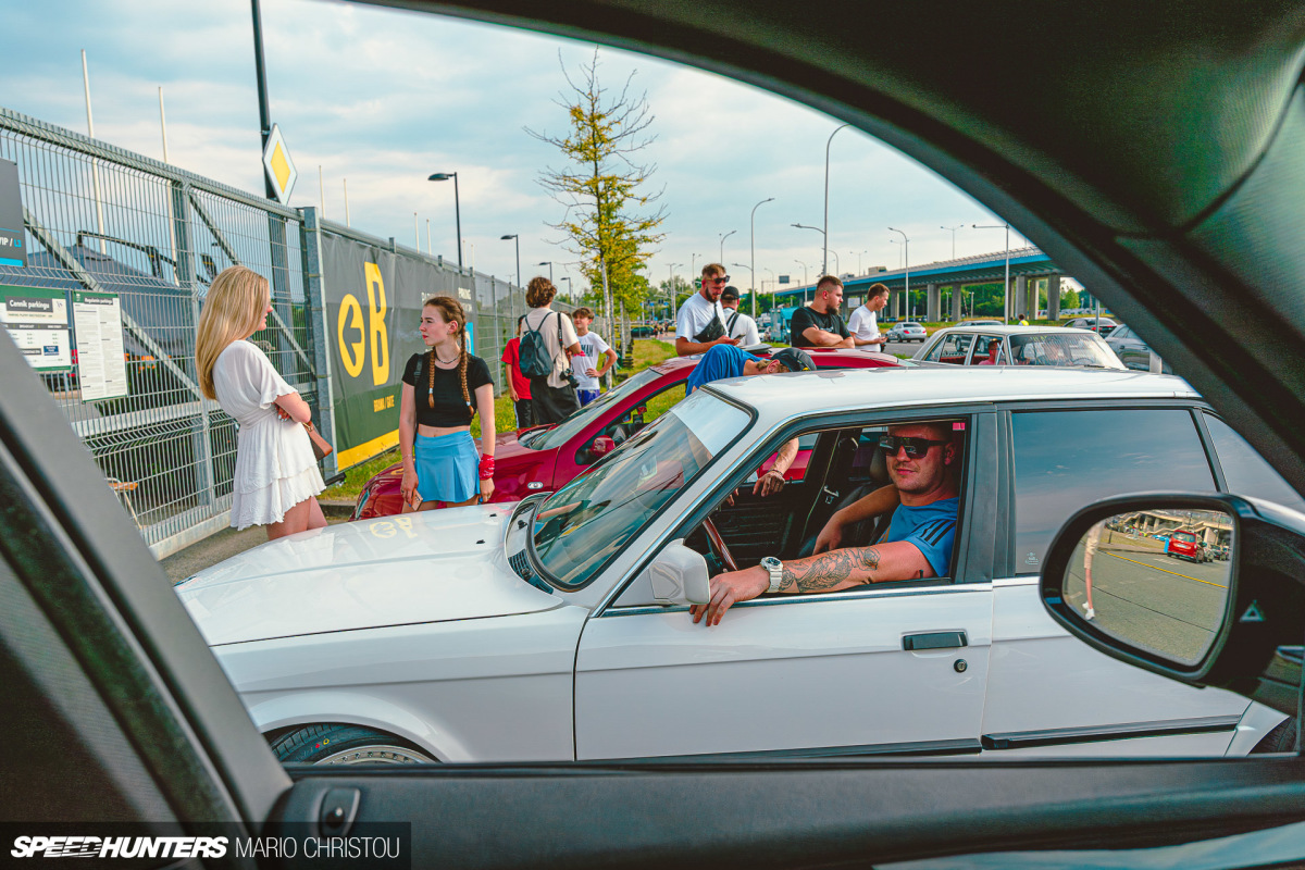 Ultrace 24 MC Extra Edits-3-52